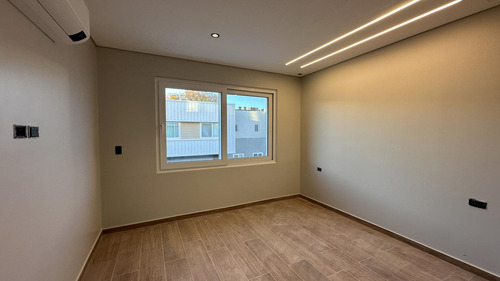 Casa En Complejo Privado