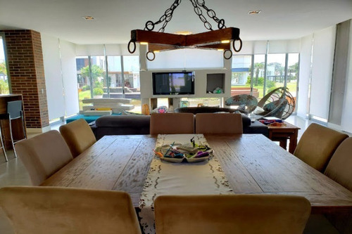 Imagem 3 de 26 de Casa À Venda Em Xangri-lá - Ca01116 - 68094368