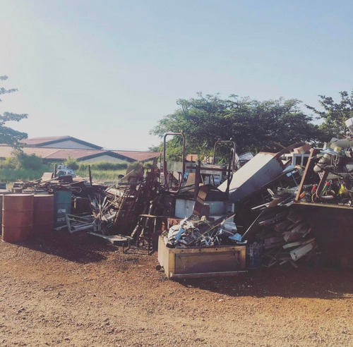 Imagem 1 de 1 de Compro Sucata De Diversos Materiais