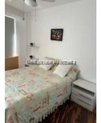 #25-23046 Exclusivo Apartamento En Los Samanes