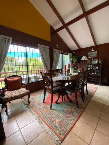 Venta De Casa Totalmente Amoblada En Pucón