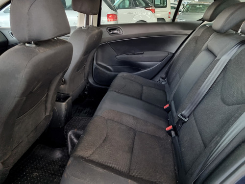 Peugeot 408 2.0 Allure 143cv