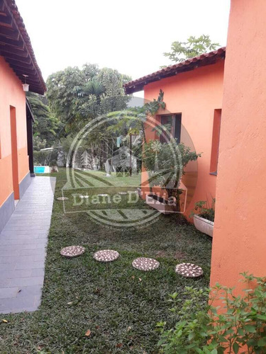 Graça De Chácara Em Biritiba Mirim!