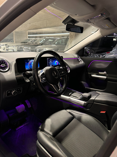 Mercedes-Benz Clase GLA 1.6 Gla200 Urban 156cv