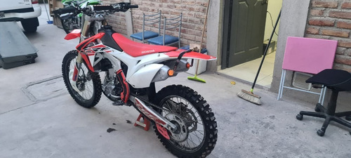 Imagen 3 de 5 de Honda Crf 250 R 2017