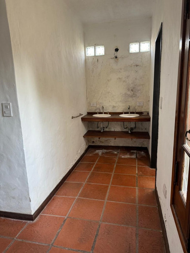 Casa En Venta Para Reciclar, Excel Ubic