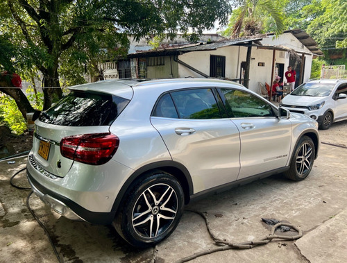 Imagen 15 de 20 de Mercedes Benz Gla 200