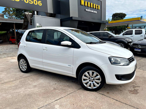 Imagem 2 de 12 de Volkswagen Fox 1.6 Mi 8v Flex 4p Manual