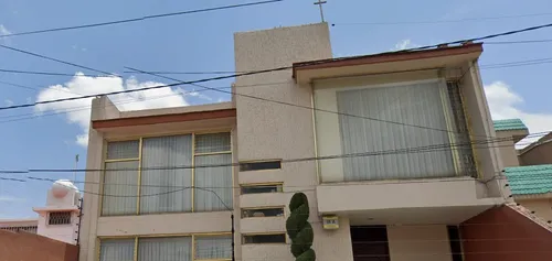 Casa En Venta En Valle Don Camilo, Toluca De Lerdo, Edo. Méx. (leer Descripción)