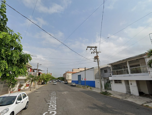 Casa En Venta De Remate En Los Pinos, Veracruz