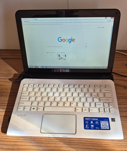Netbook Sony Vaio Sve111b11l 500gb 2gb - (leia A Descrição) Branco (Usado)