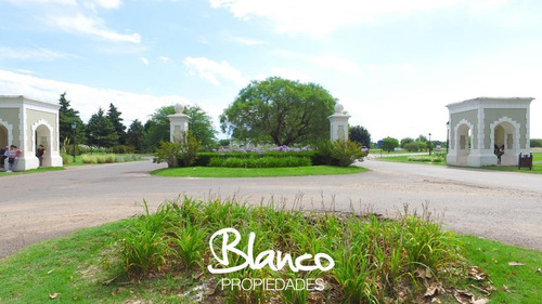 Imagen 14 de 24 de Últimos Disponibles! Muy Buen Lote De 2.000 A La Laguna En El Barrio Estancias Del Pilar - Laguna