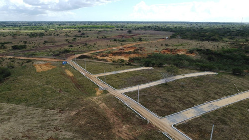 Residencial Los Beisbolistas. Proyecto Exclusivo De Solares