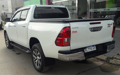Toyota Hilux 2.8 Cd Srx 177cv 4x2 At 2018