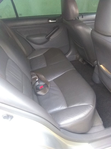 Ronda Civic Top