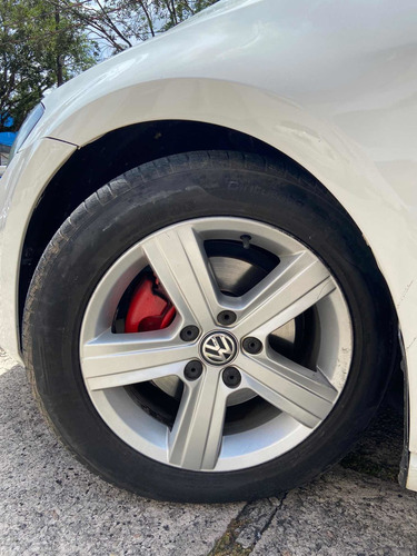 Imagem 6 de 8 de Volkswagen Golf 2016 1.6 Msi Comfortline Flex 5p Automática
