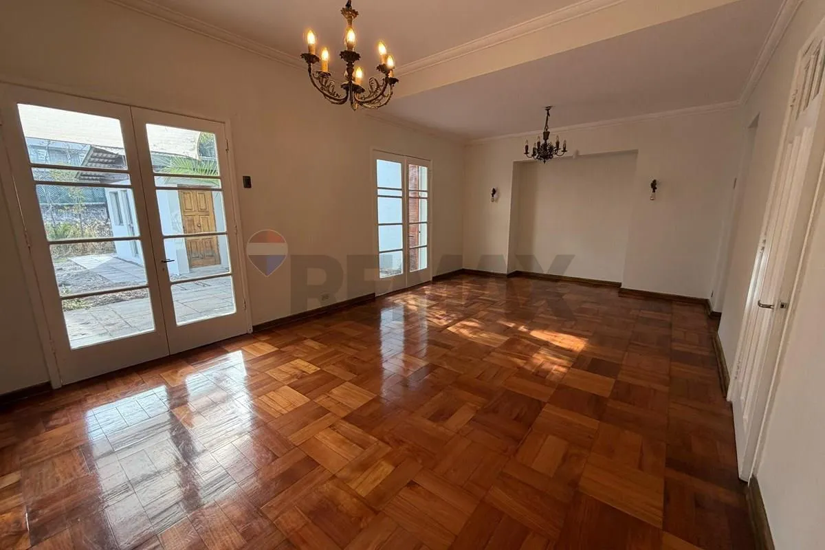 Imagen 1 de 16 de Arriendo Dos Casas Independientes Calle Sucre