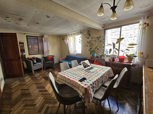 Casa Comercial Con Terreno Grande, Comuna De Santiago