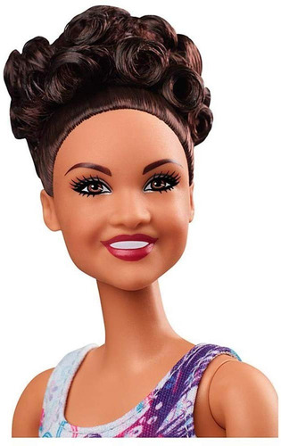 Imagem 5 de 8 de Boneca Barbie Collector Laurie Hernandez Made To Move 2018