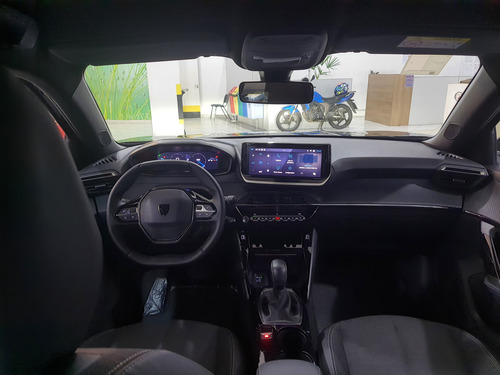 Peugeot 2008 1.0 Active Turbo 200 Flex Aut. 5P Bi-Combustible
