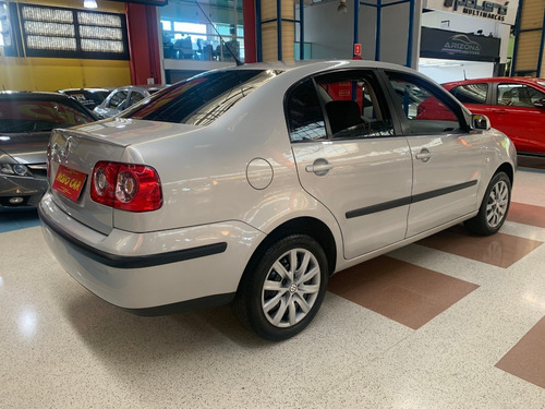 Polo Sedan 1.6 Flex Completo