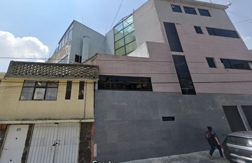 Imagen 1 de 10 de Edificio Con  Espacio Para Oficinas En Toluca: A Precio Bajo Del Valor Comercial Aprovecha Ya!!1