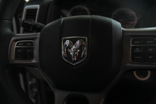 RAM Ram 1500 CREW CAB V6 4X4