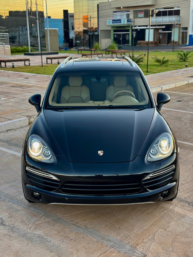Porsche Cayenne 4.8 V8 S 5p