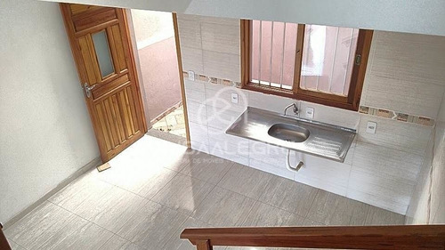 Imagem 6 de 21 de Sobrado 2 Quartos Próx. Ao Rubém Dario, Sapucaia Do Sul - 26