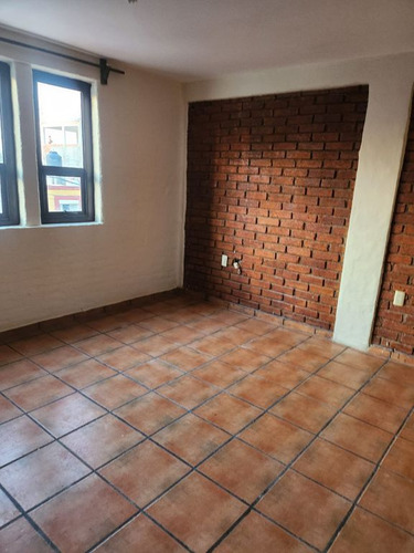 Casa En Venta Con Estilo Rustico En Piedra Lisa