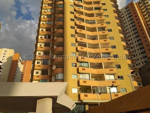 Imagen 1 de 14 de Karen Freites Rentahouse Mp 22f15499 Las Chimeneas