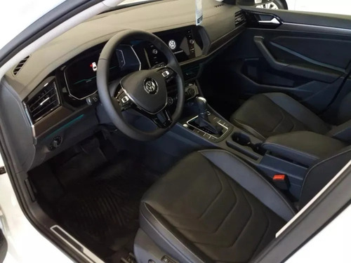 Imagen 12 de 15 de Volkswagen Vento 2021 1.4 Highline 150cv At
