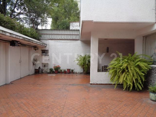 Imagen 4 de 23 de Casa Con Uso De Suelo En Renta En Portales Sur