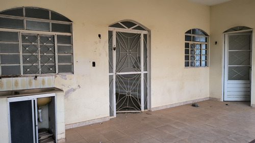 Casa Proximo Ao Ponto Socorro De Verzea Grande