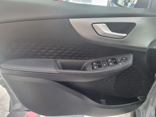 Fiat FASTBACK 1.3 T270 At6