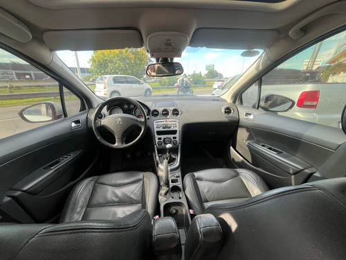 Peugeot 408 2.0 Feline 143cv
