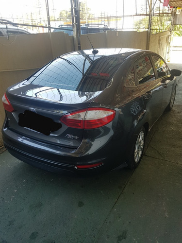 Imagem 2 de 12 de Ford Fiesta 1.6 Se Sedan 16v Flex 4p Manual