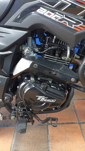 Imagen 6 de 16 de Akt Ttr 200