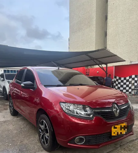 Renault Logan 1.6 Privilege / Intens