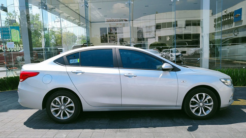 Imagen 6 de 11 de Chevrolet Cavalier 2019 1.5 Premier Piel At