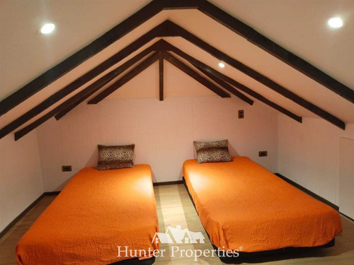 Casa En Venta De 4 Dorm. En Pucón
