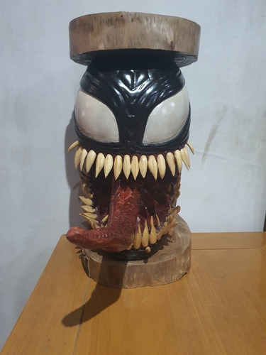 Tallado De Madera .  Venom