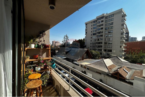Departamento Amplio Con Excelente Conectividad