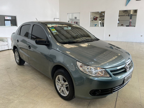Volkswagen Voyage 1.6 Highline 101cv