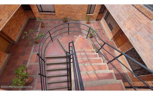 Comercial En Bogota Rah Co: 25-341