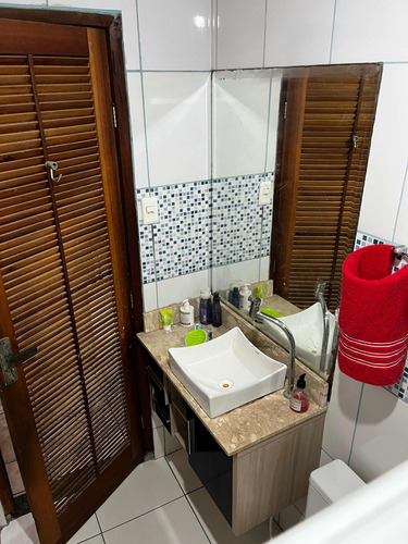 Vendo 2 Casa No Centro De Comendador Soares Ni