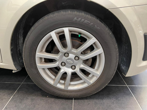 Chevrolet Sonic Lt Automatica 4x2 Gasolina