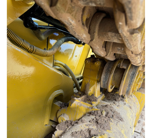Tractor Bulldozer D6m Riper 2004 Caterpillar