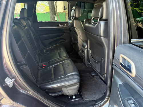 Jeep Grand Cherokee 3.6 Limited Lujo V6 4x2 At