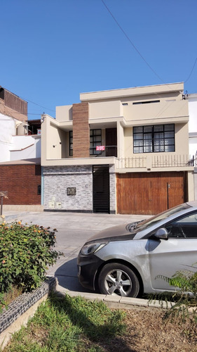 Duplex (2do Y 3er Piso) Con Ingreso Independiente Desde El 1er Piso, No Garaje Con Estacionamiento Exterior Para 1 Vehículo